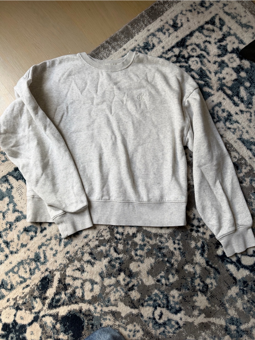 Calvin Klein Light Gray Crewneck Sweatshirt